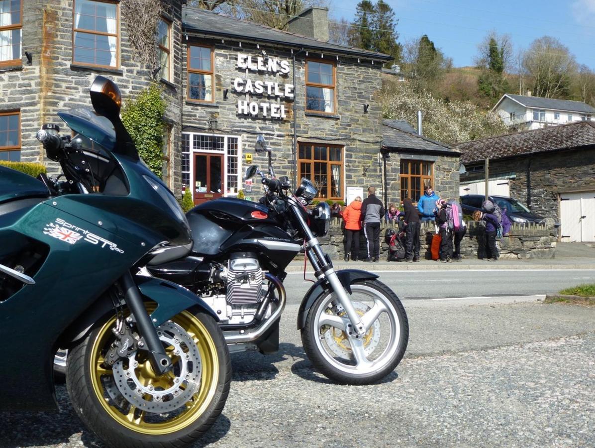 Elen'S Castle Hotel Dolwyddelan Exterior photo